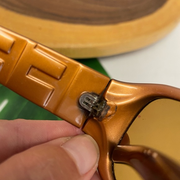 Fendi Sunglasses ๐ถ Zucca Crystal Accents - Picture 14 of 14